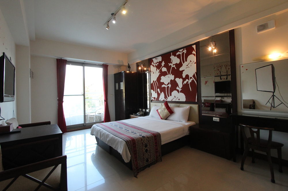 Bed and Breakfast 華納小筑 à Kenting Extérieur photo