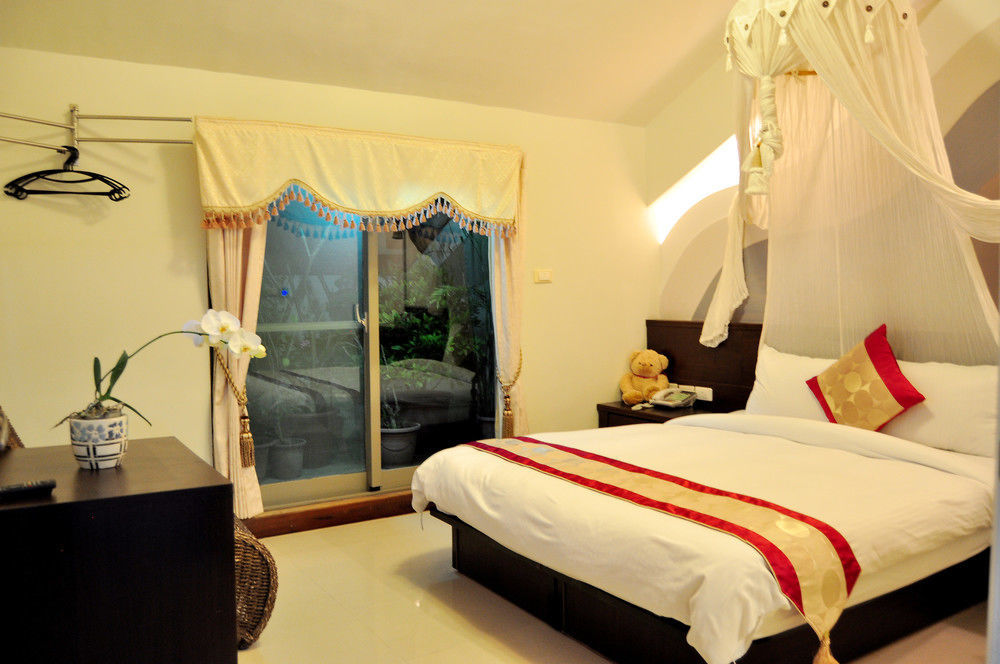 Bed and Breakfast 華納小筑 à Kenting Extérieur photo